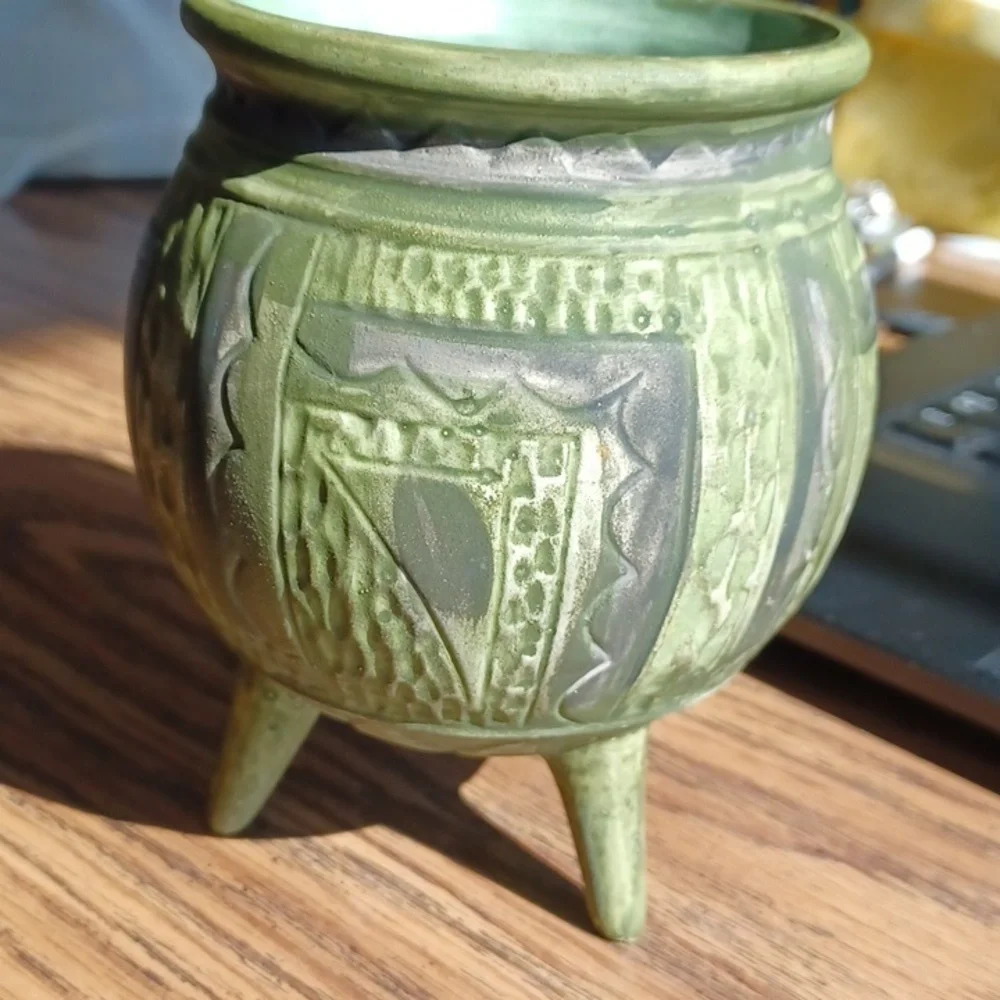 NAPCO Vintage Green Footed Planter, 1982, VIA Appia, A5497, 5.5